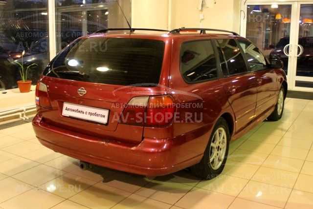 Nissan Primera 2.0i MT (1 л.с.) 2000 г.