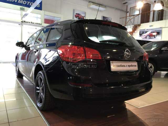 Opel Astra 1.6i MT (116 л.с.) 2012 г.