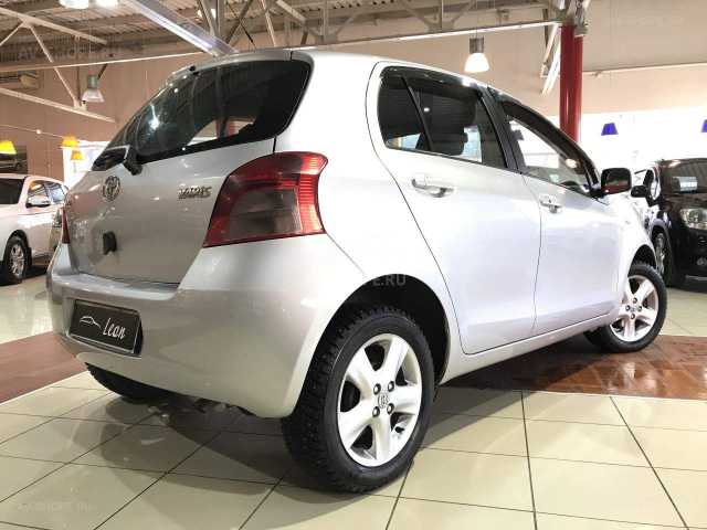 Toyota Yaris 1.3i AMT (87 л.с.) 2008 г.