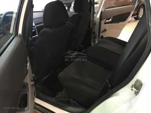 Lada Приора 1.6i  MT (89 л.с.) 2010 г.
