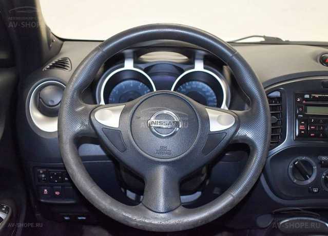Nissan Juke 1.6i MT (117 л.с.) 2014 г.