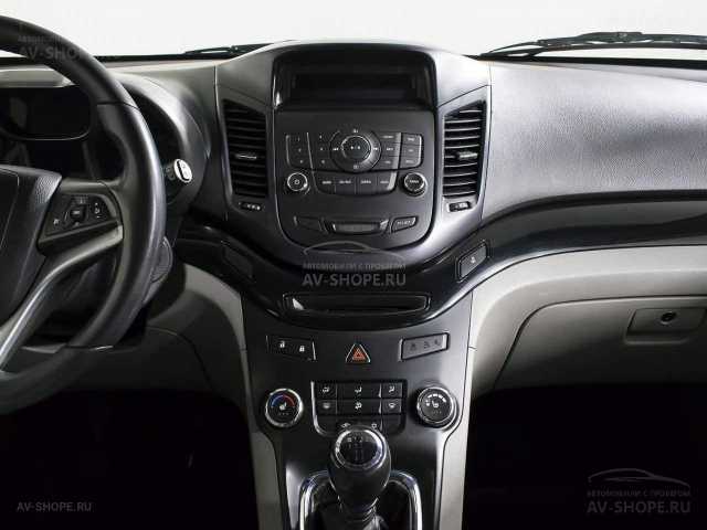Chevrolet Orlando 1.8i MT (141 л.с.) 2012 г.