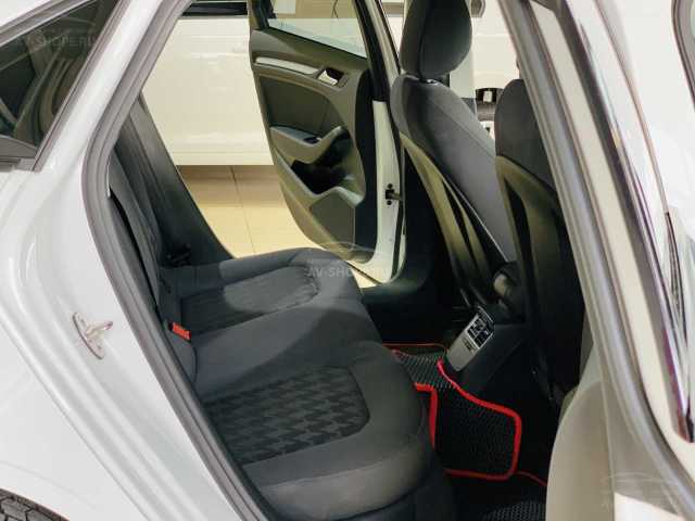Audi A3 1.4i AMT (125 л.с.) 2014 г.