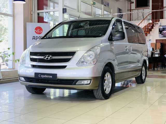 Hyundai H-1  2.5i  MT (170 л.с.) 2008 г.