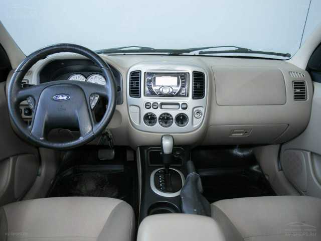 Ford Escape 2.3 AT 2005 г.
