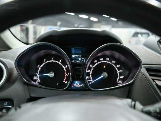 Ford Fiesta  1.6 AMT 2018 г.