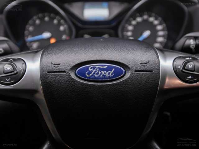 Ford Focus 3 1.6i MT (105 л.с.) 2011 г.