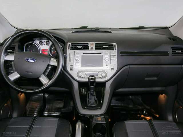 Ford Kuga 2.0 AMT 2012 г.