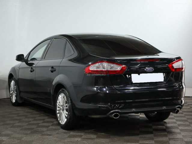 Ford Mondeo 2.0i AMT (200 л.с.) 2014 г.