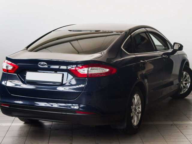Ford Mondeo 2.5i AT (149 л.с.) 2015 г.