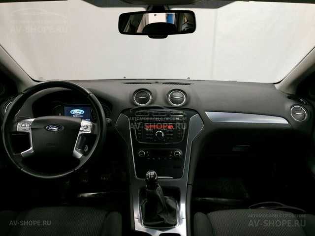 Ford Mondeo 2.0i MT (145 л.с.) 2012 г.