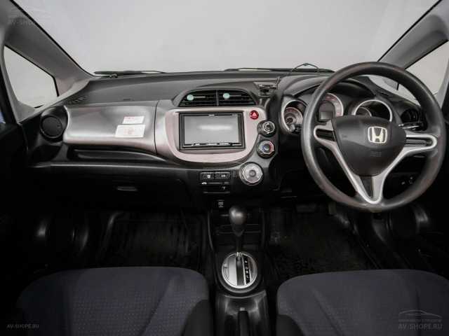 Honda Fit 1.3 CVT 2010 г.
