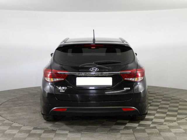    Hyundai I-40