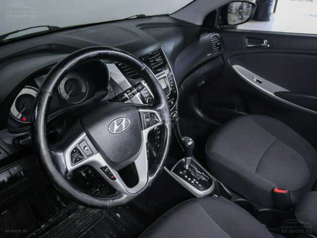 Hyundai Solaris 1.6 AT 2012 г.