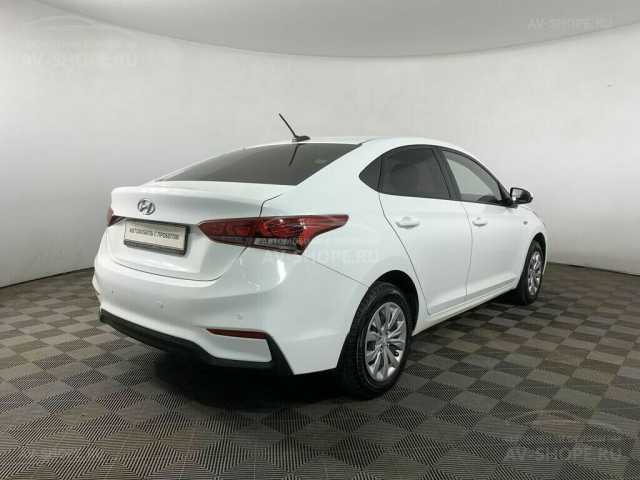    Hyundai Solaris