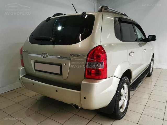    Hyundai Tucson