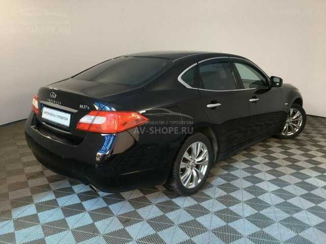    Infiniti M37