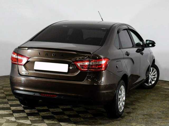    Lada Vesta