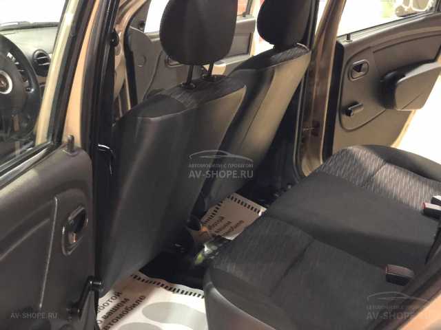 Renault Logan 1.6i  MT (75 л.с.) 2011 г.