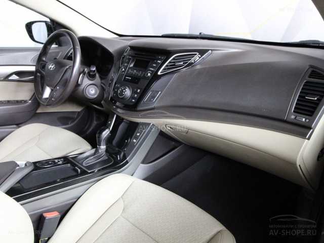 Hyundai I-40 2.0i AT (150 л.с.) 2013 г.