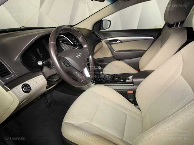 Hyundai I-40 2.0i AT (150 л.с.) 2013 г.