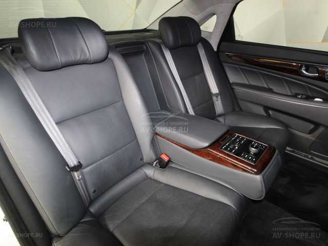 Hyundai EQUUS 3.8i AT (334 л.с.) 2014 г.