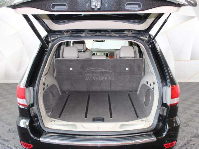 Jeep  Grand Cherokee 5.7i AT (352 л.с.) 2011 г.