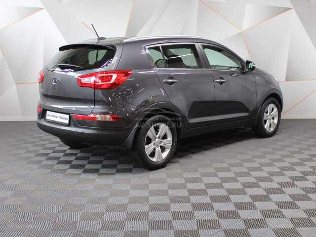 Kia Sportage 2.0i AT (150 л.с.) 2012 г.