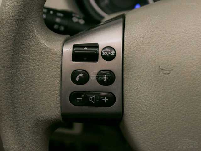 Nissan Tiida 1.6 AT 2011 г.