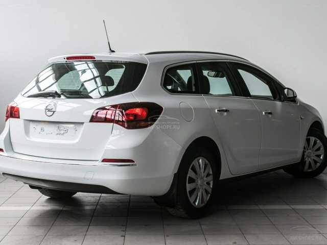 Opel Astra 1.6i MT (115 л.с.) 2013 г.