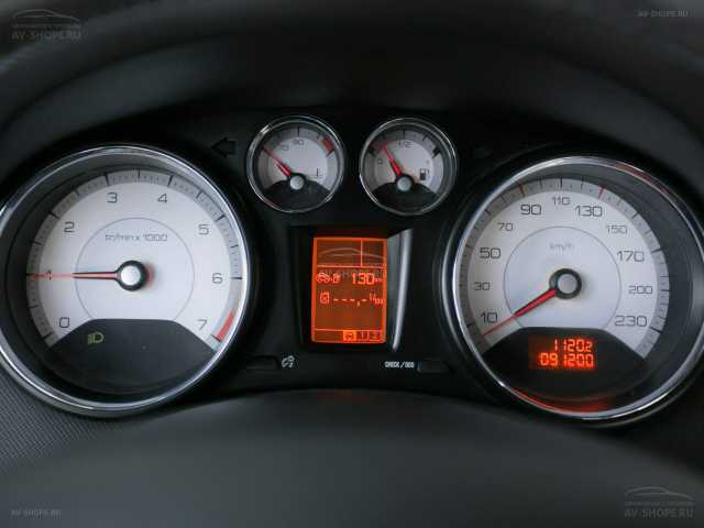 Peugeot 308 1.6 MT 2009 г.