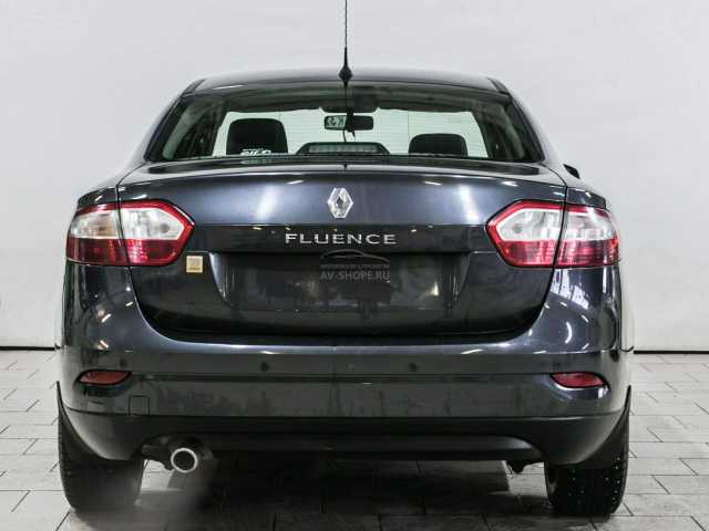 Renault Fluence 1.6 MT 2011 г.