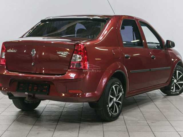 Renault Logan 1.6 MT 2012 г.