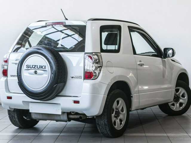 Suzuki Grand Vitara 1.6i MT (106 л.с.) 2011 г.