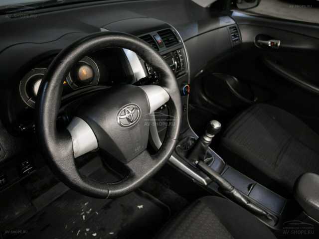 Toyota Corolla  1.6 MT 2013 г.