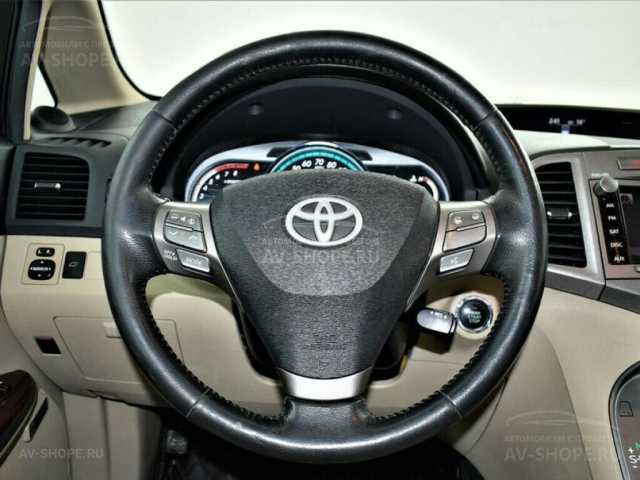 Toyota Venza 2.7i AT (182 л.с.) 2010 г.