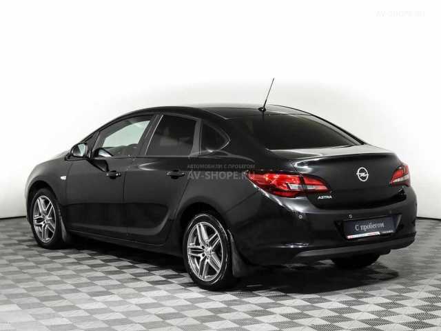 Opel Astra 1.6i MT (115 л.с.) 2013 г.