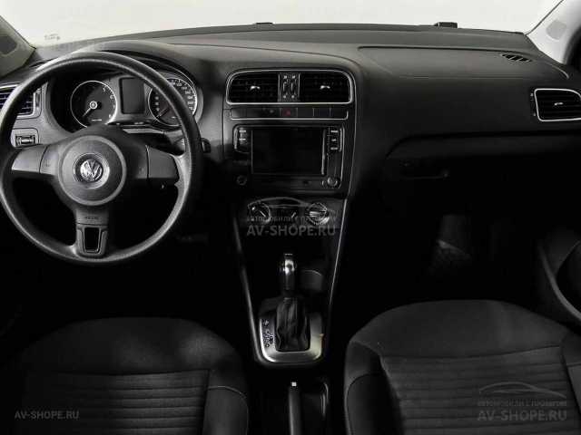 Volkswagen Polo 1.4i AT (85 л.с.) 2011 г.