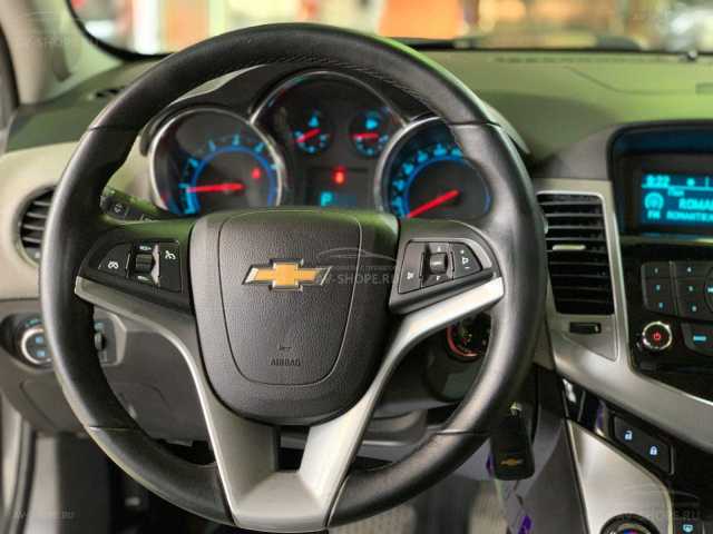 Chevrolet Cruze 1.6i AT (109 л.с.) 2010 г.