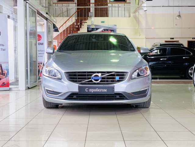    Volvo S60