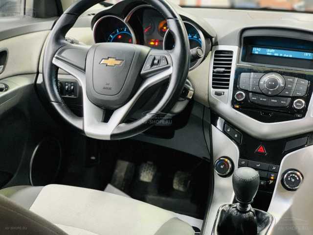 Chevrolet Cruze 1.6i MT (109 л.с.) 2009 г.