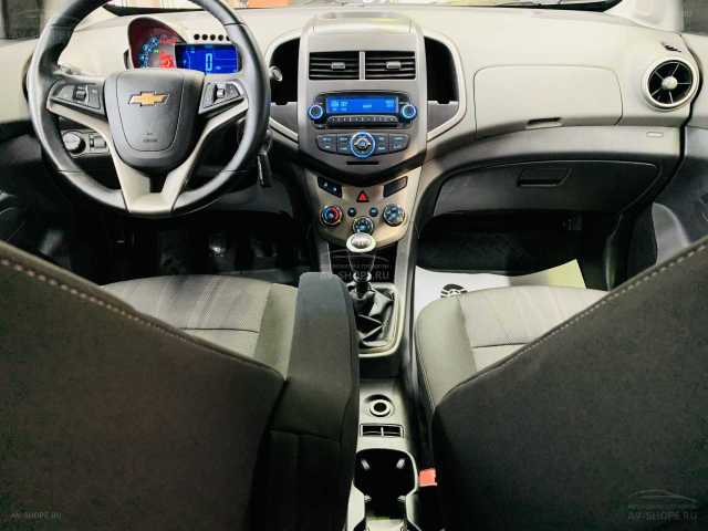 Chevrolet Aveo  1.6i MT (115 л.с.) 2013 г.