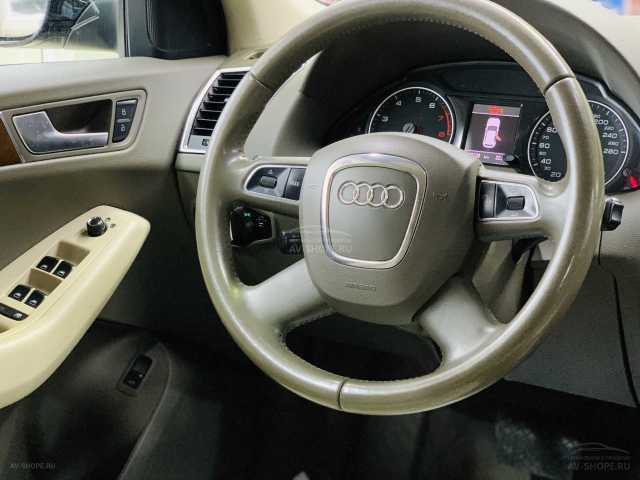 Audi Q5 2.0i AMT (211 л.с.) 2012 г.