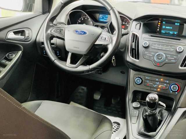 Ford Focus 3 1.6i MT (105 л.с.) 2017 г.