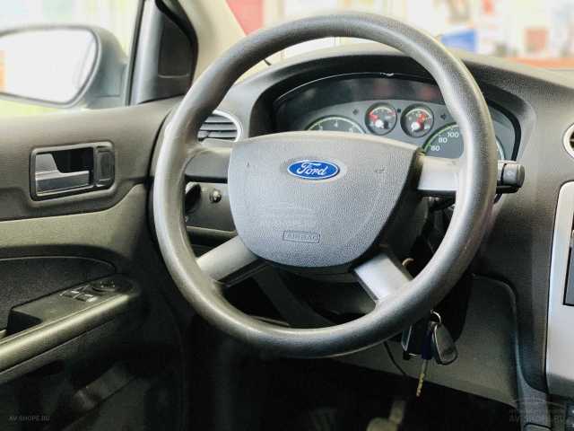 Ford Focus 2 1.6i MT (115 л.с.) 2005 г.