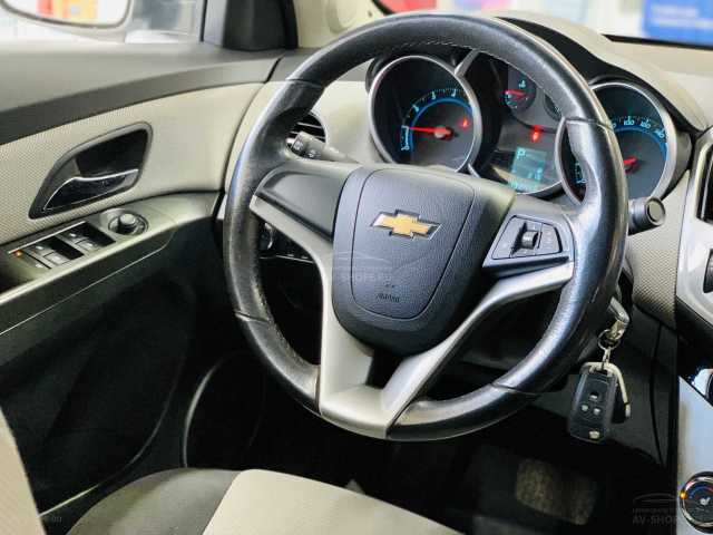 Chevrolet Cruze 1.6i AT (109 л.с.) 2013 г.