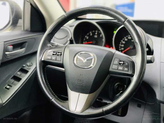 Mazda 3 1.6i AT (105 л.с.) 2011 г.