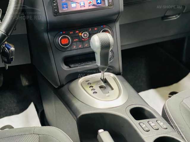 Nissan Qashqai 2.0i CVT (141 л.с.) 2012 г.