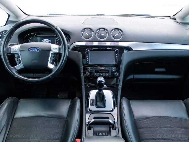 Ford S-MAX 2.0i AMT (200 л.с.) 2012 г.