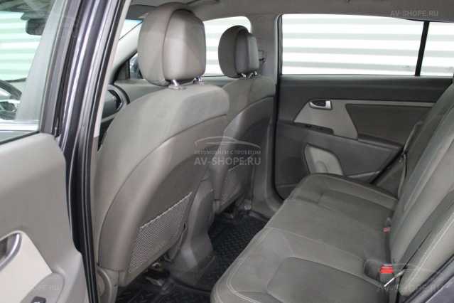 Kia Sportage 2.0i AT (150 л.с.) 2012 г.